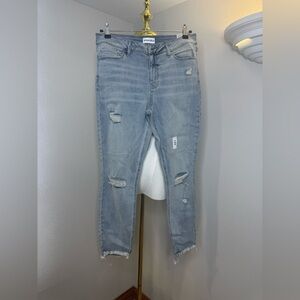 Studio Blue Light Blue Distressed Cropped Jeans Size 30 NWOT